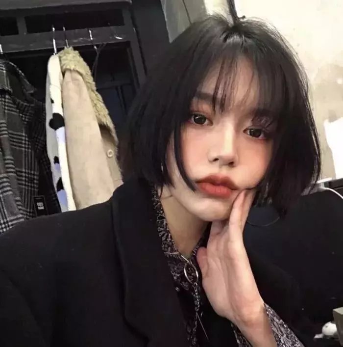 女孩，女孩Ⅱ：公寓与爱情